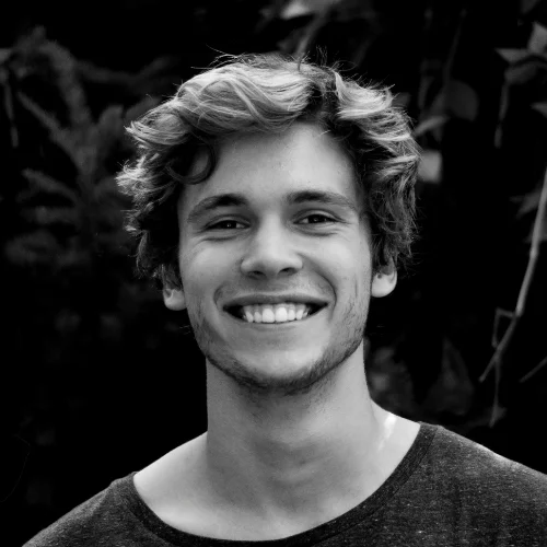 Laurent B.